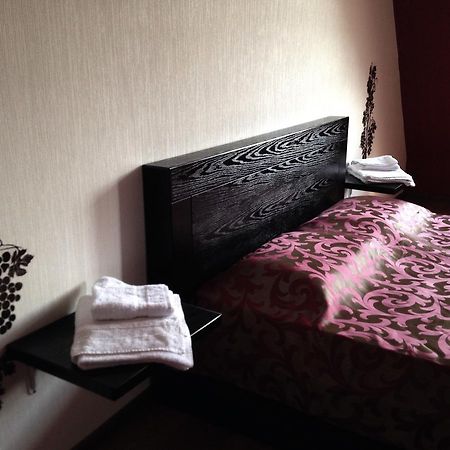 Vazi Hotel Тбилиси Екстериор снимка