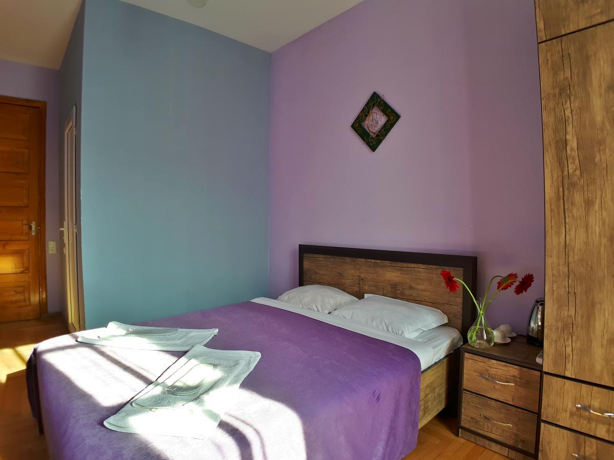 Vazi Hotel Тбилиси Екстериор снимка